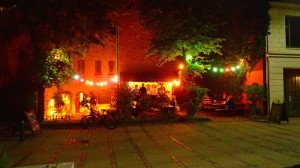 The outdoor bar. 
