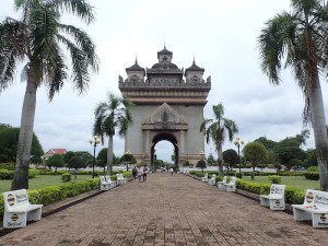 Patuxai Victory Monument