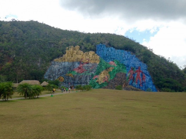 The Viñales Mural de la Prehistoria